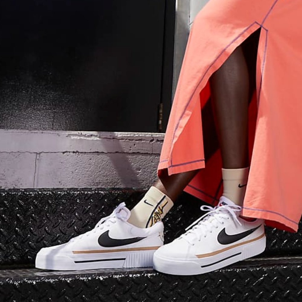 Nike Court Legacy Lift platform Shoes - Picture 2 of 15